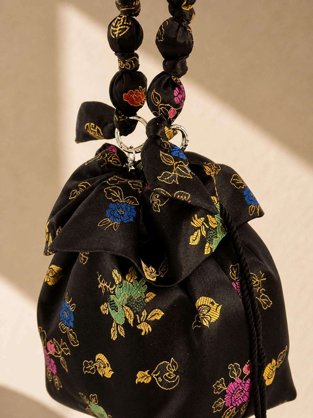 K-Modern Bucket Bag - Image 2