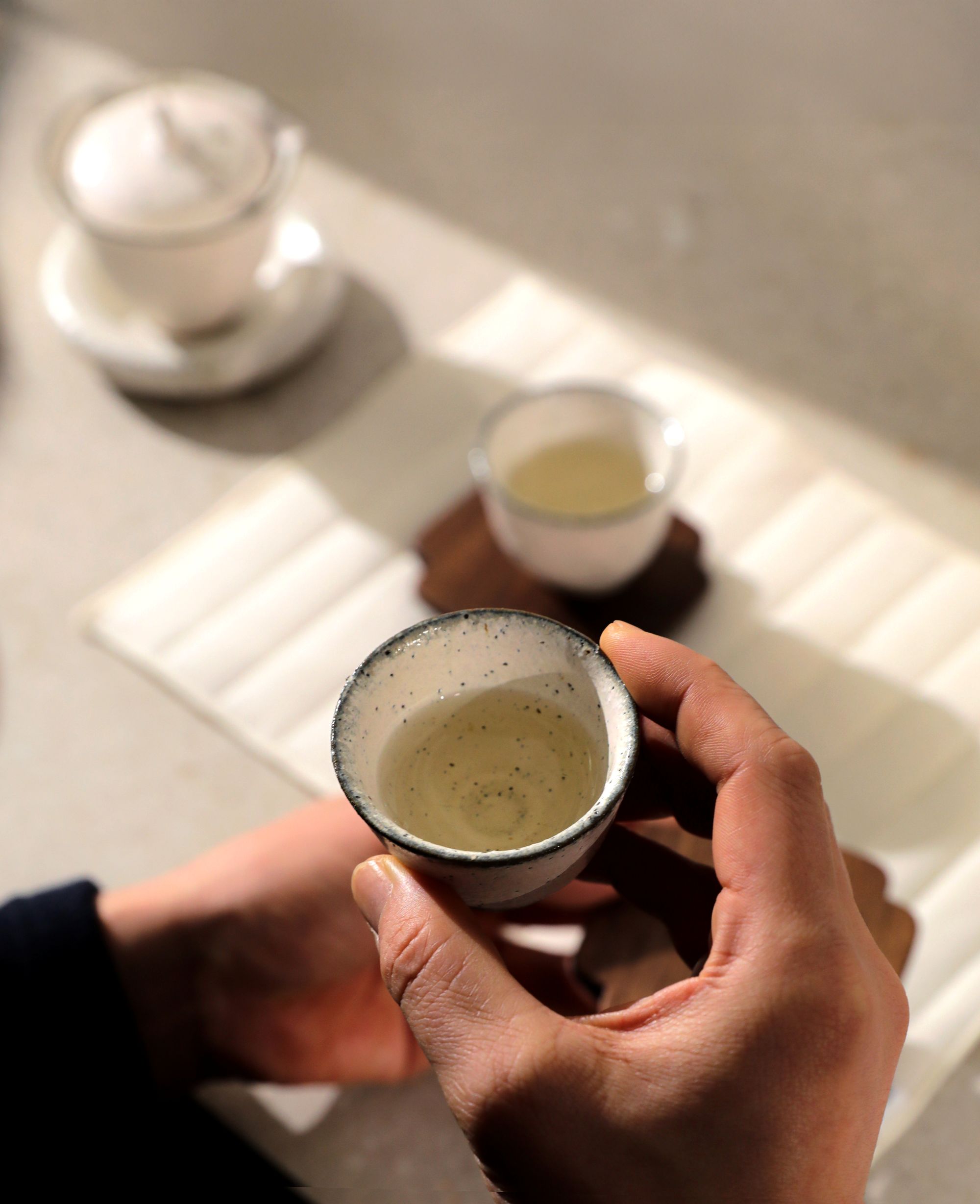 Cottage Snow Tea Cup - Image 5