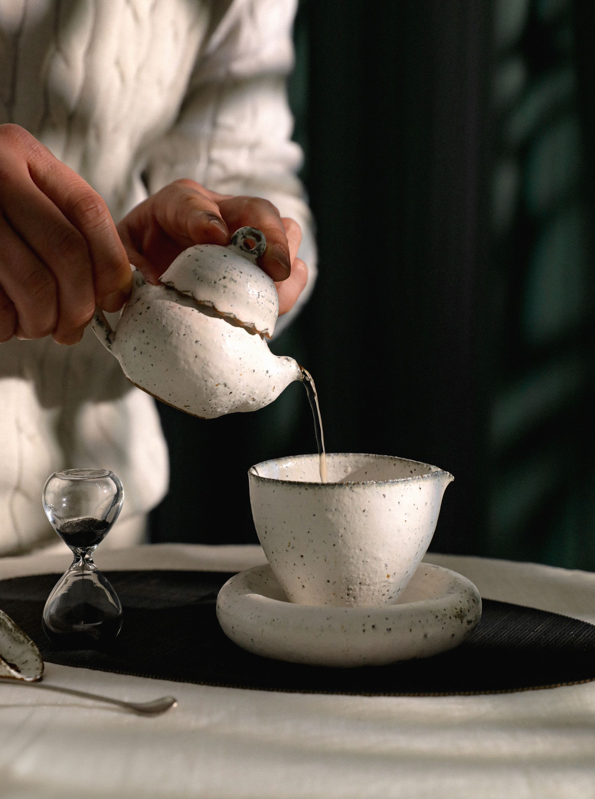 Cottage Snow Tea Bowl - Image 4