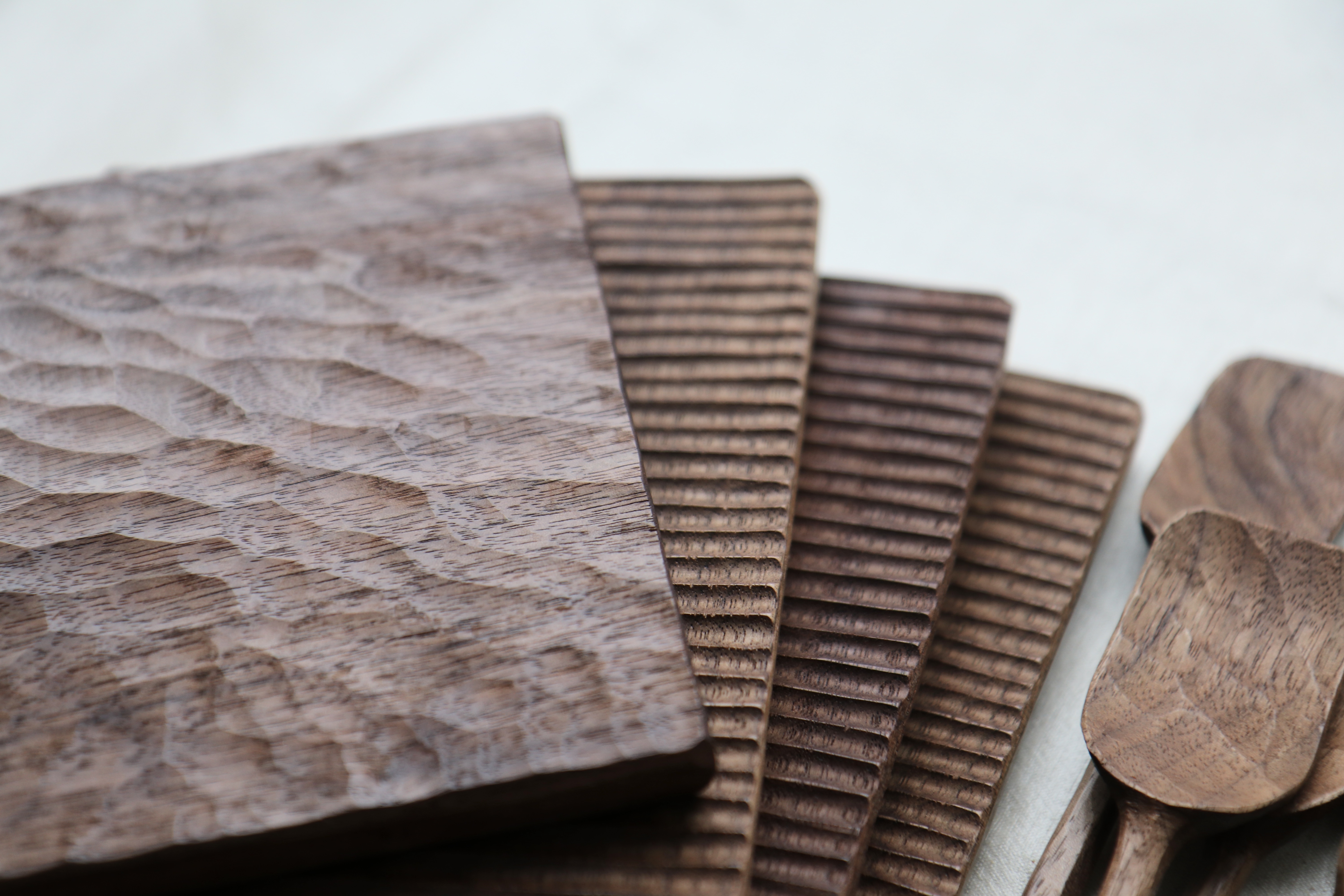 Walnut Carved Plate - Image 3