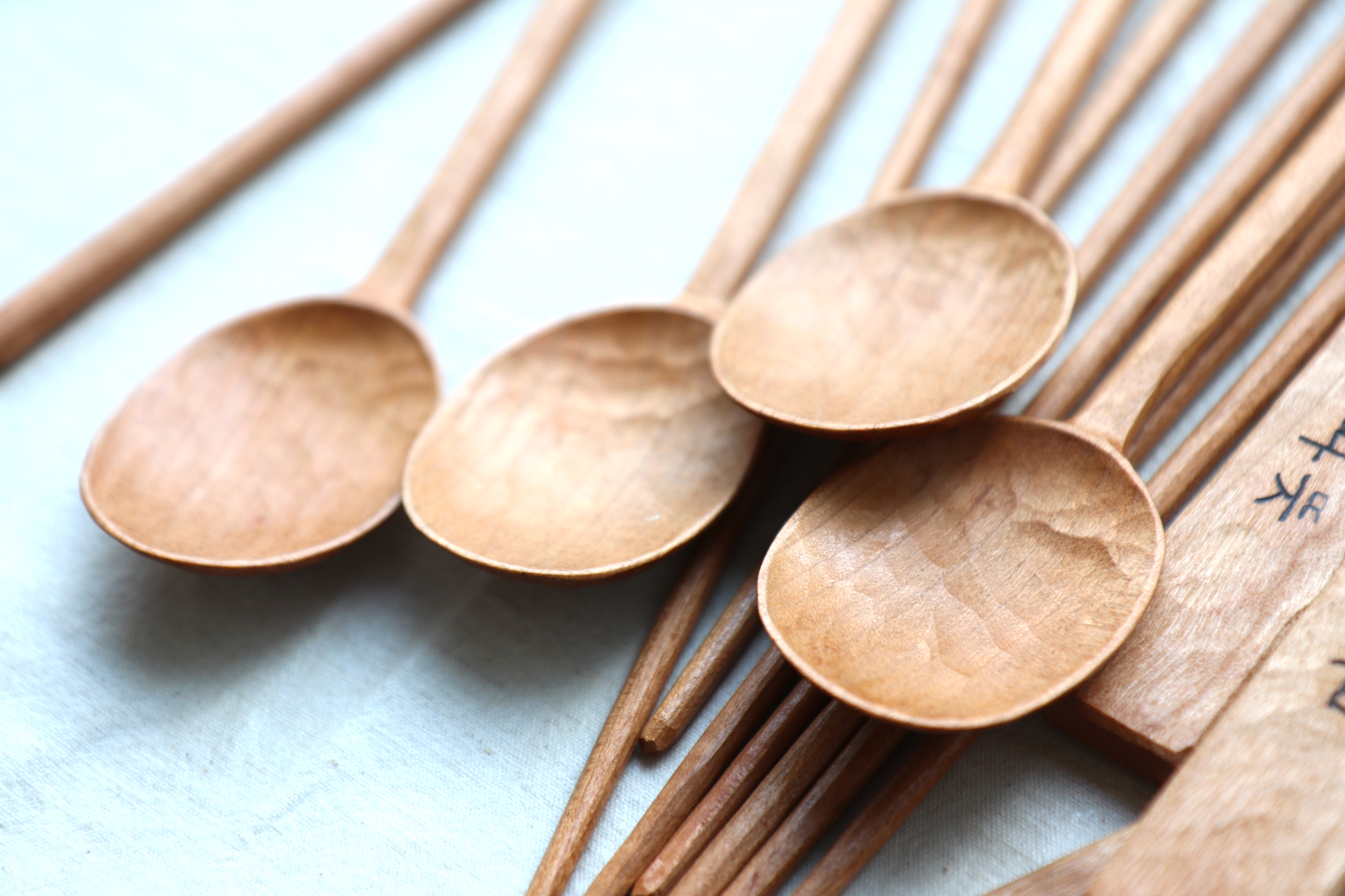 Cherry Wood Daily Cutlery Set - Image 5