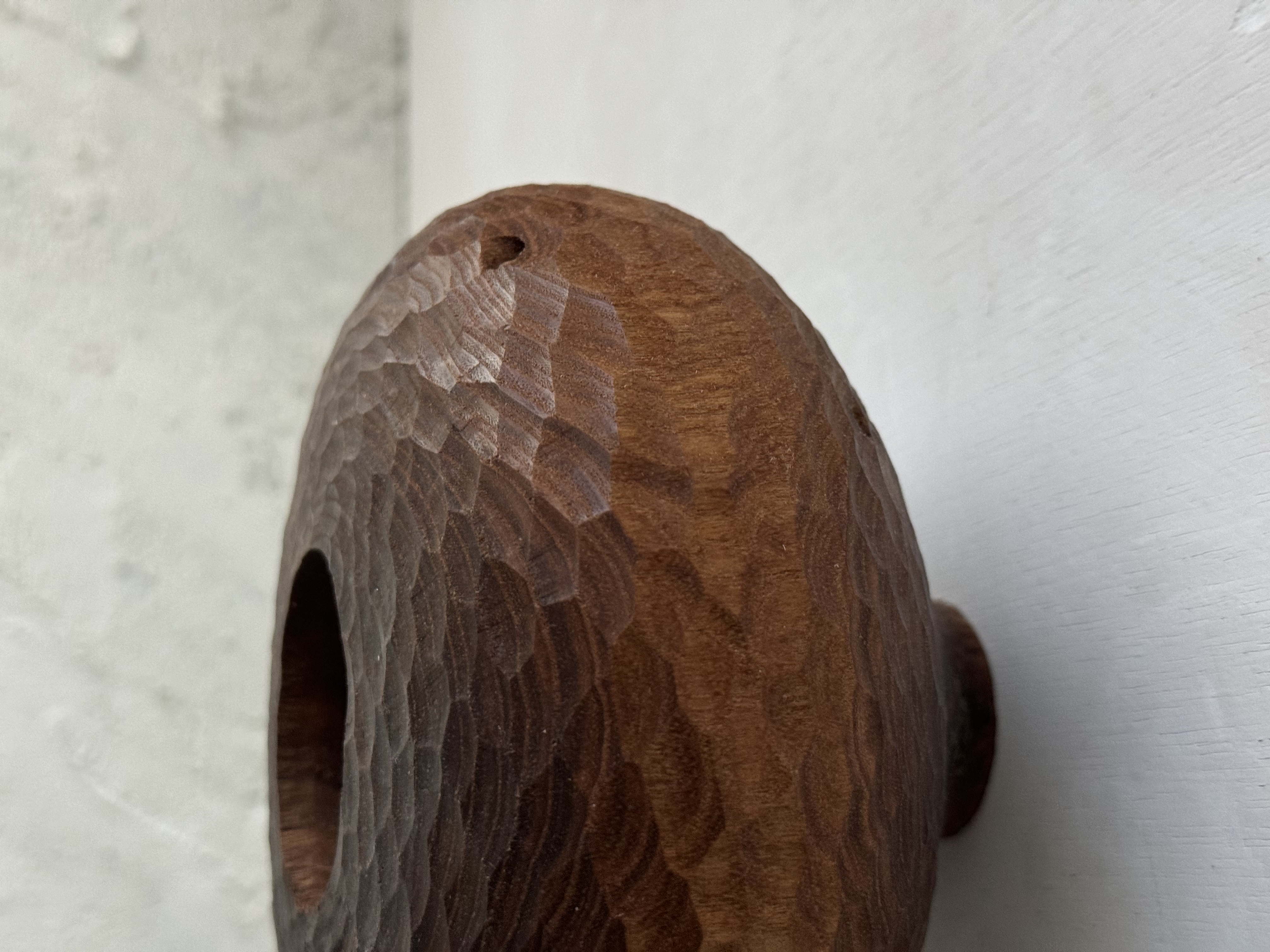 Amur maackia(Maackia amurensis) Carved Jar - Image 3