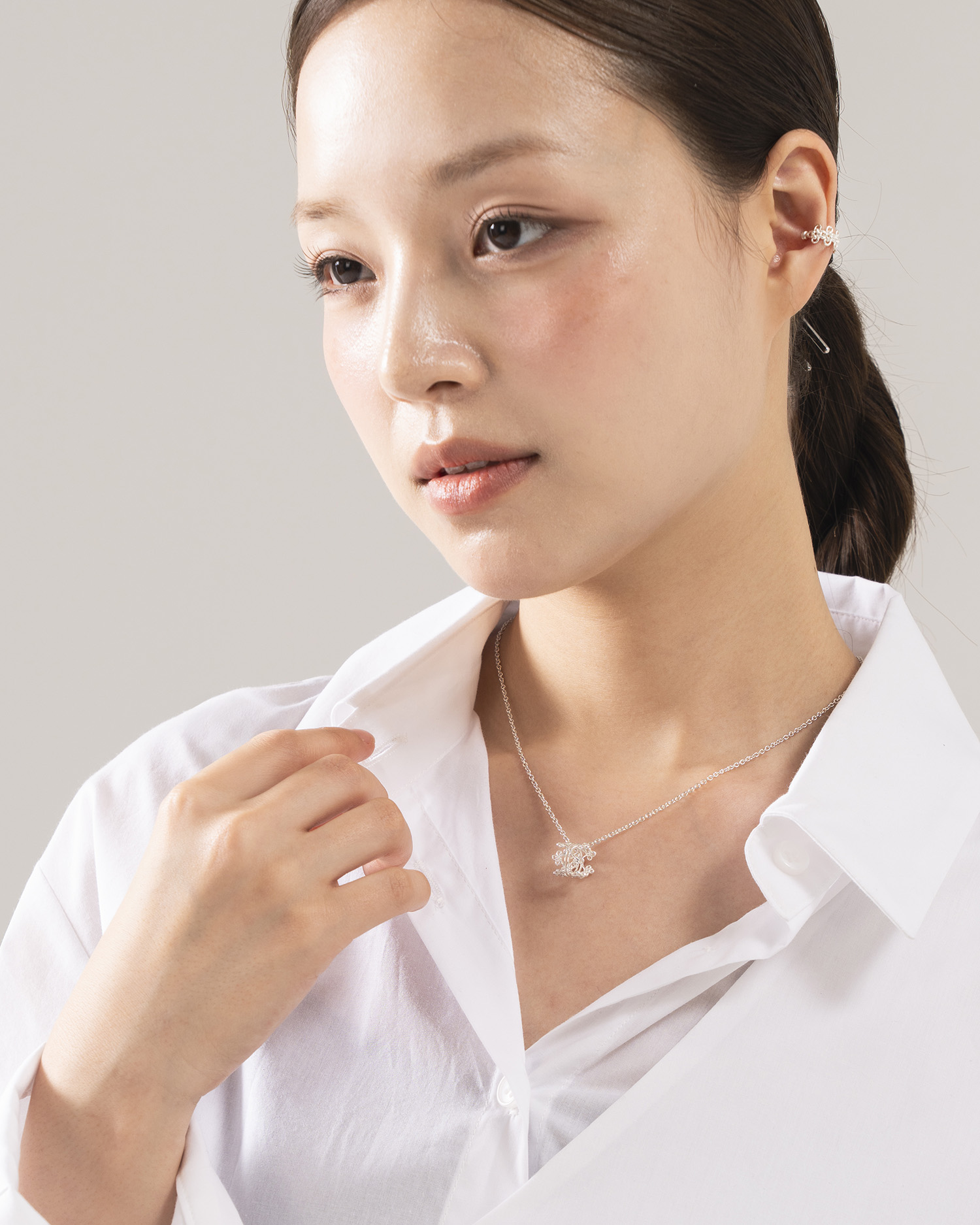 Woven Bloom Necklace - Image 5