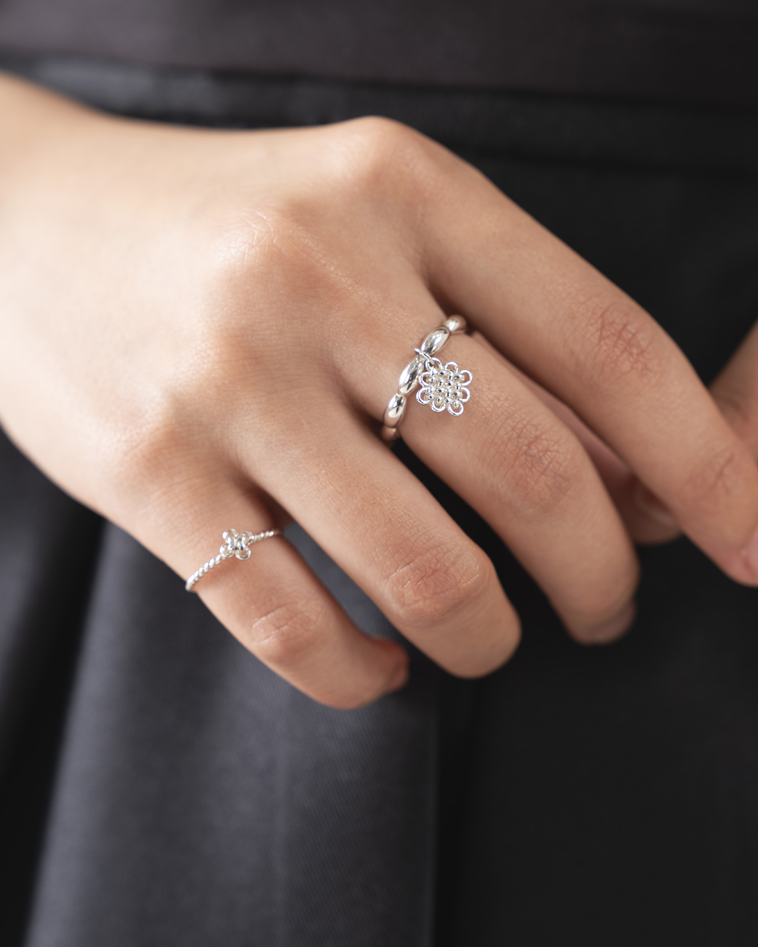 Gukhwa (Chrysanthemum) Knot Ring - Image 1
