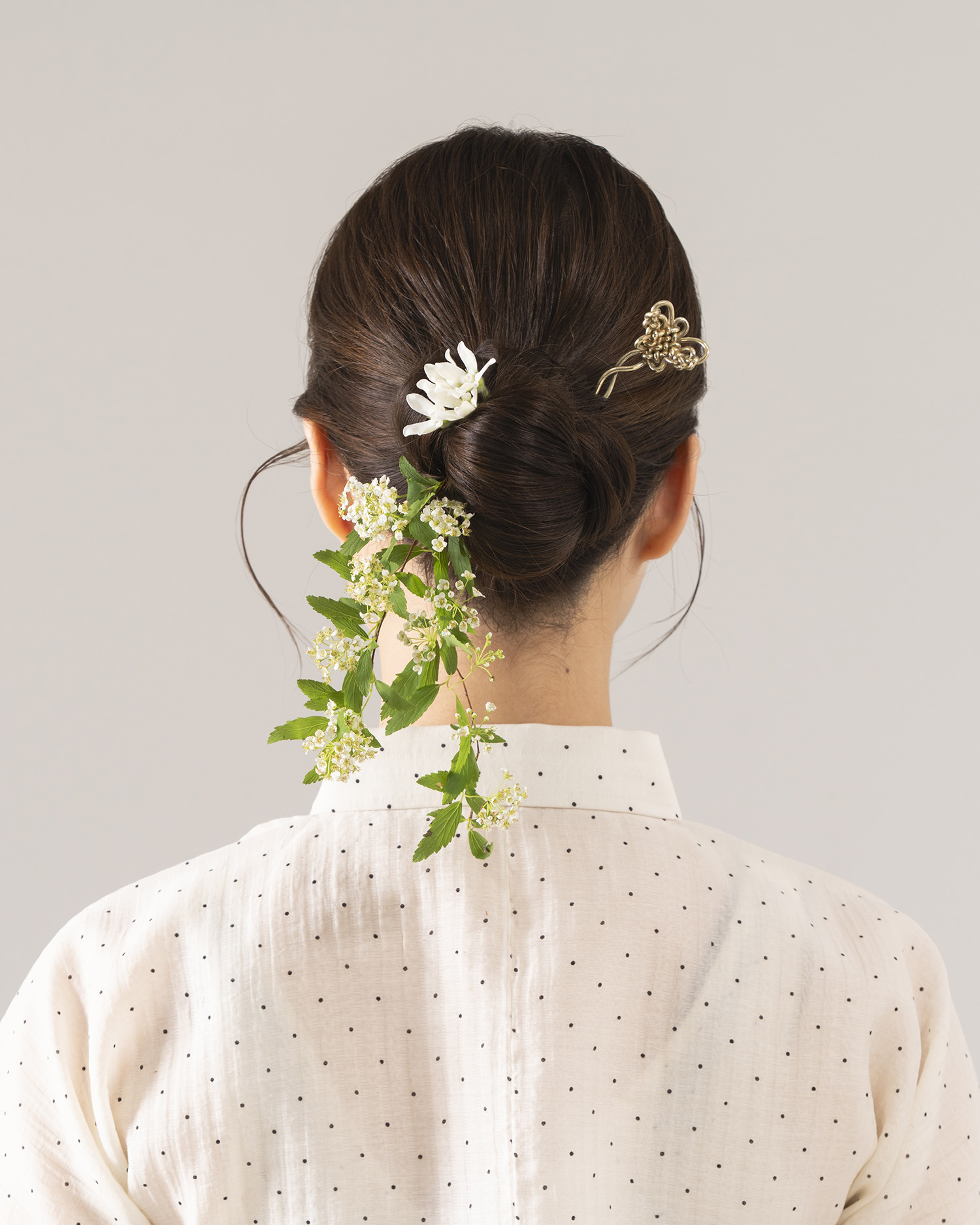 Lunar Spring – Drift Binyeo - Image 2