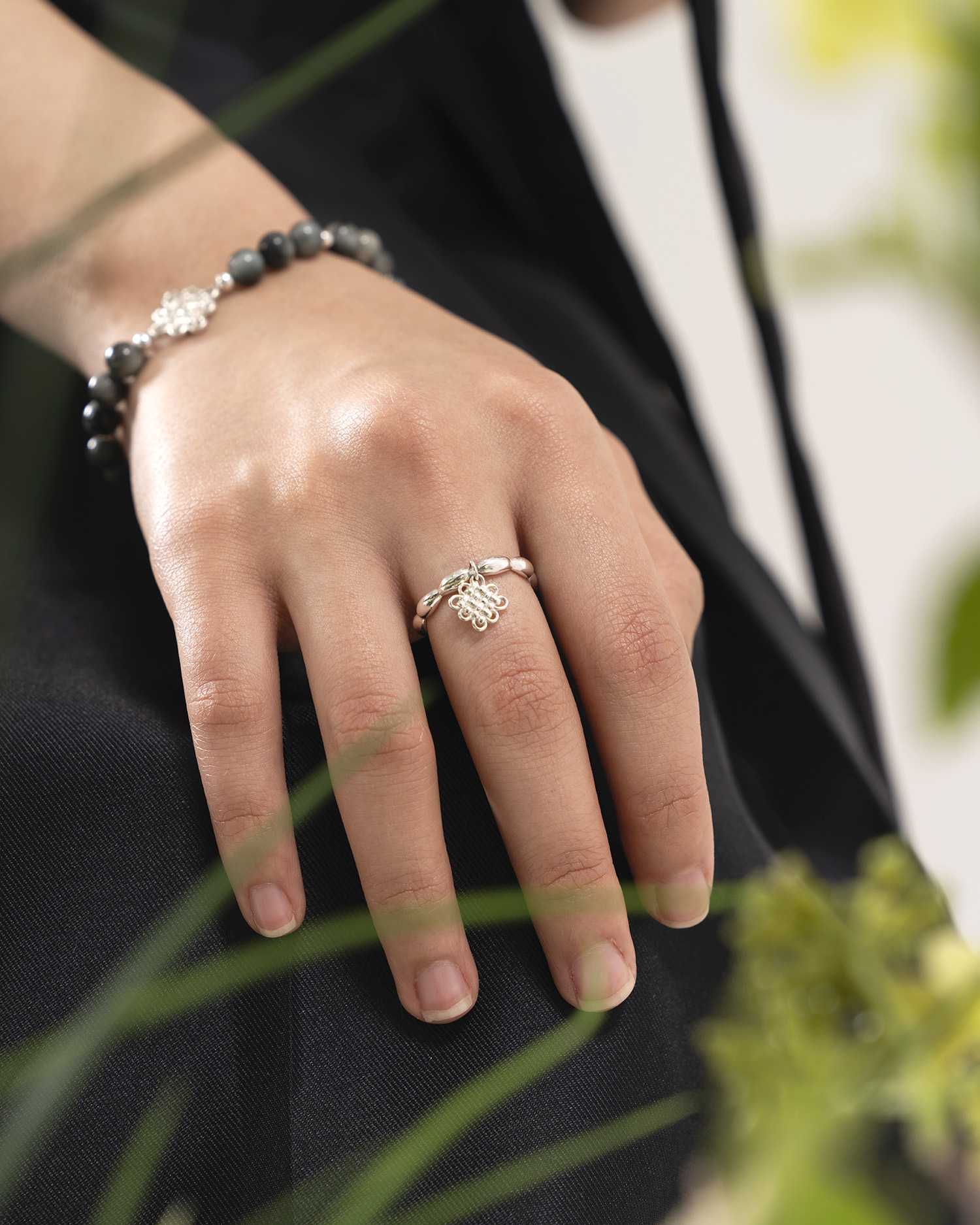 Gukhwa (Chrysanthemum) Knot Ring - Image 2
