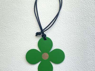 Clover Charm