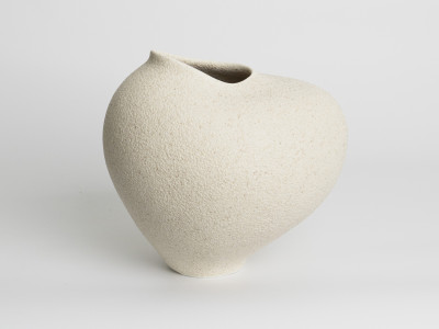 Stone vase 03