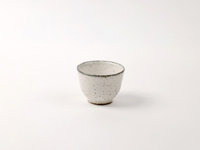 Cottage Snow Tea Cup