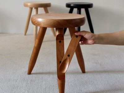 Stool Sit & Go