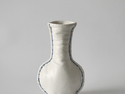Long-necked jar