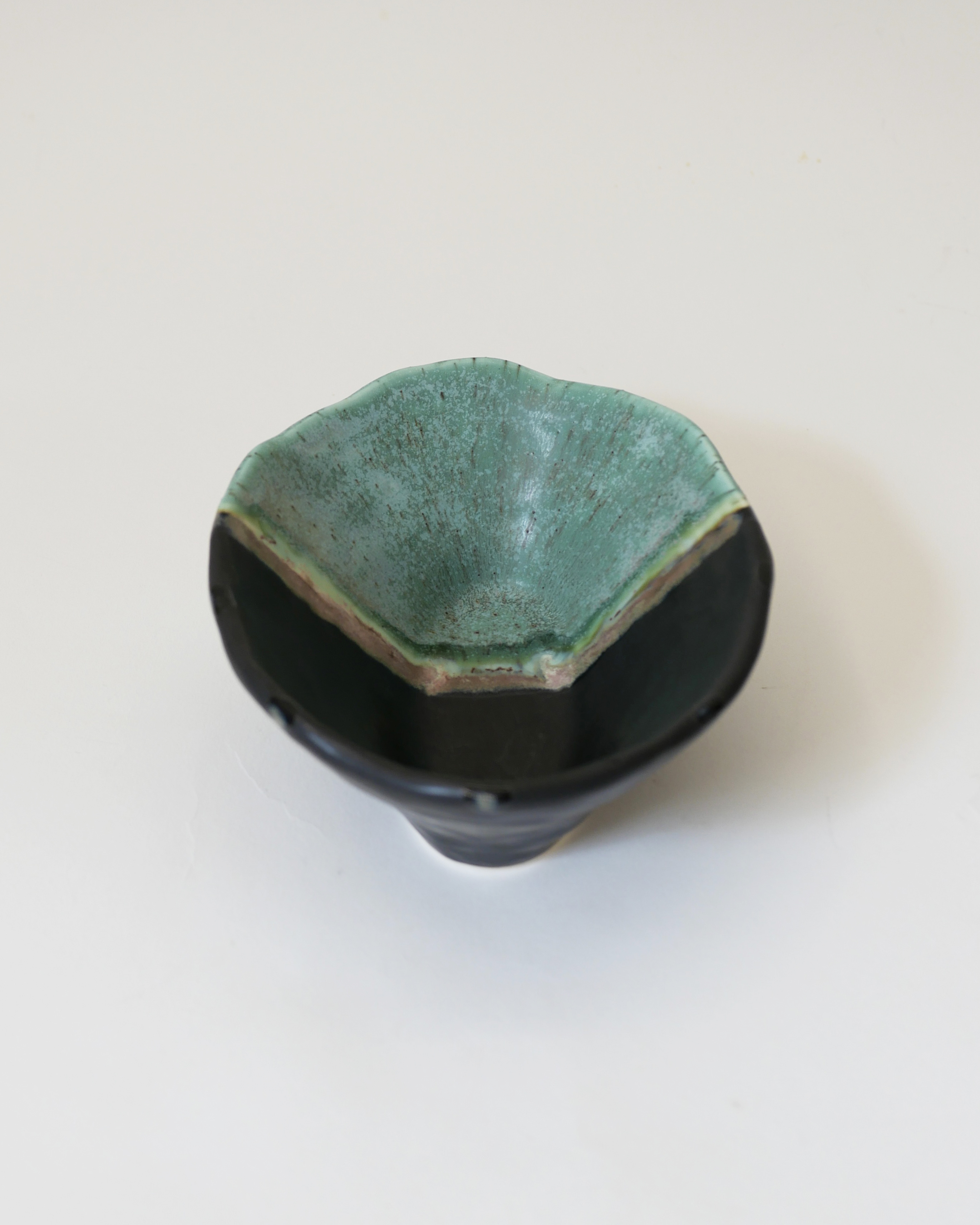 Bowl 01 - Black - Image 4