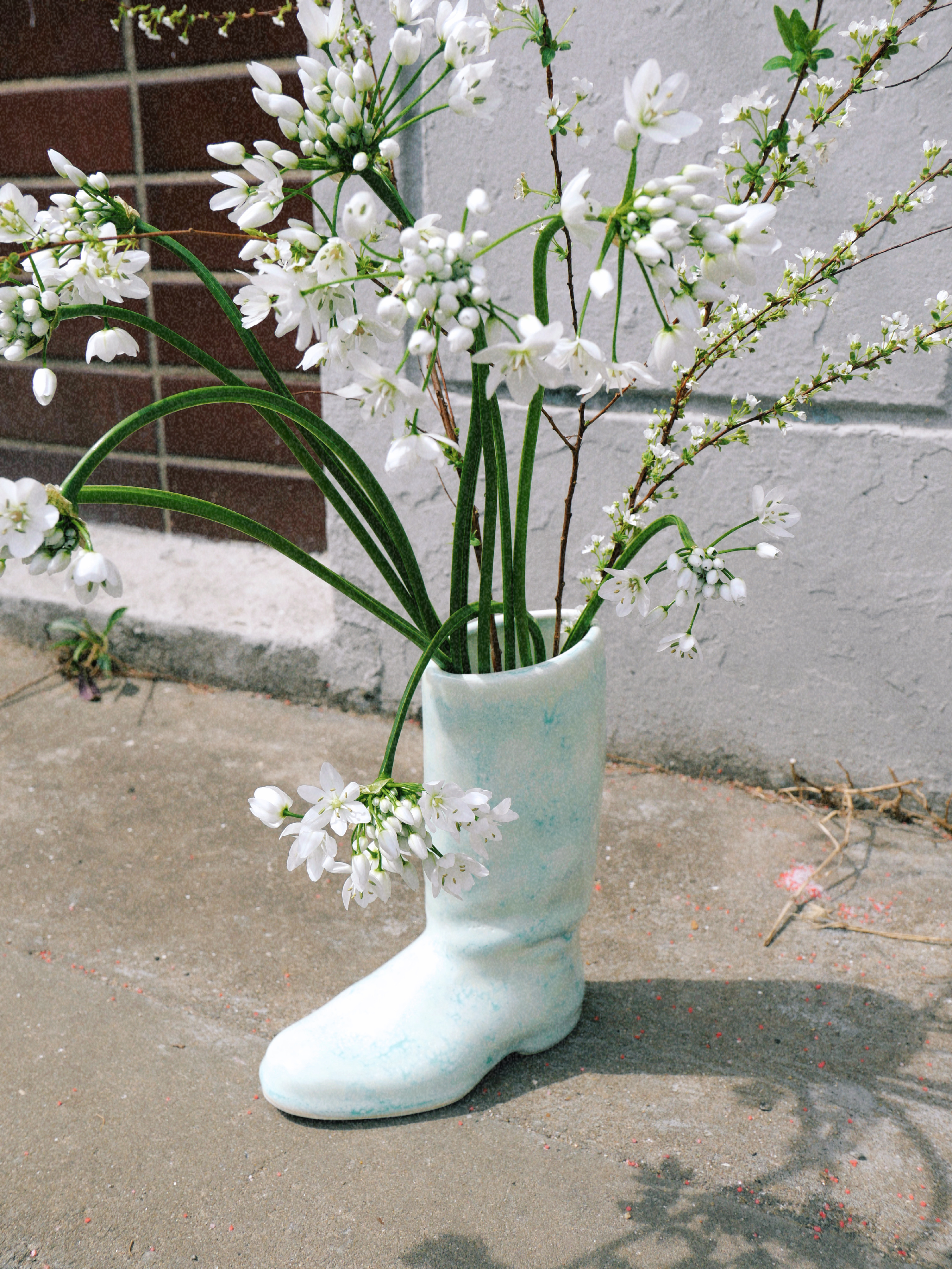 Boots vase - Blue