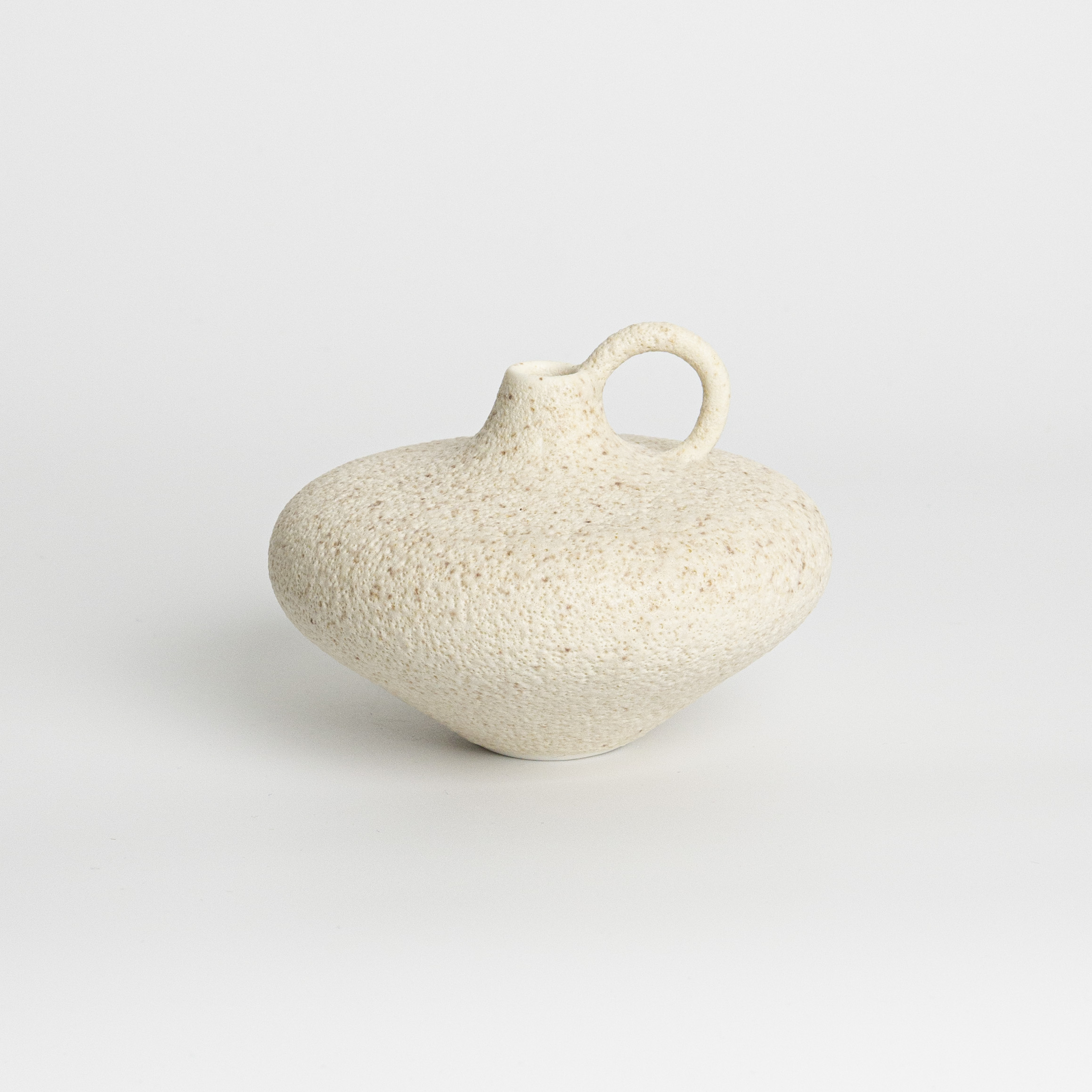 Stone vase 02 - Image 2