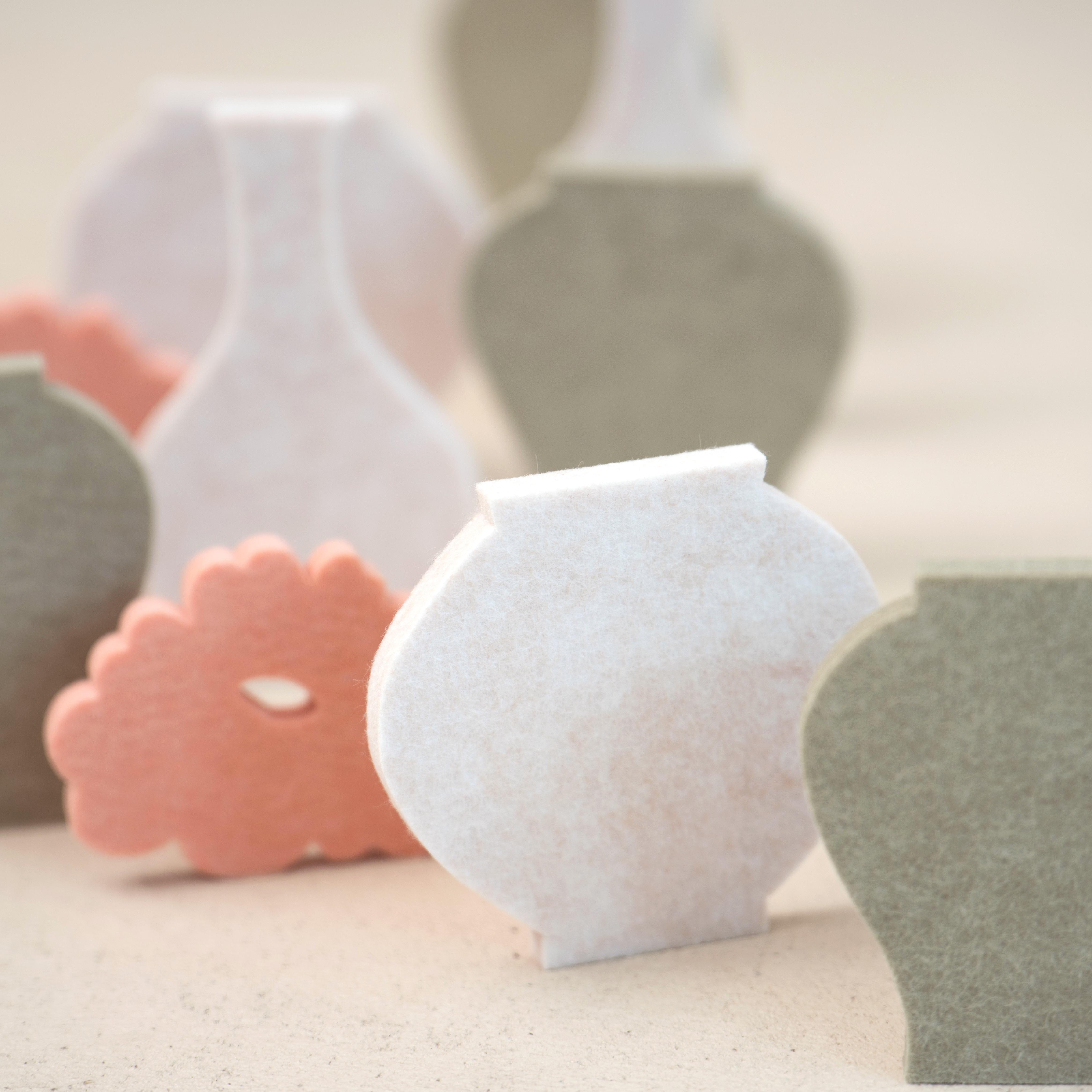 Joseon Pottery Desk Organizer - Image 4