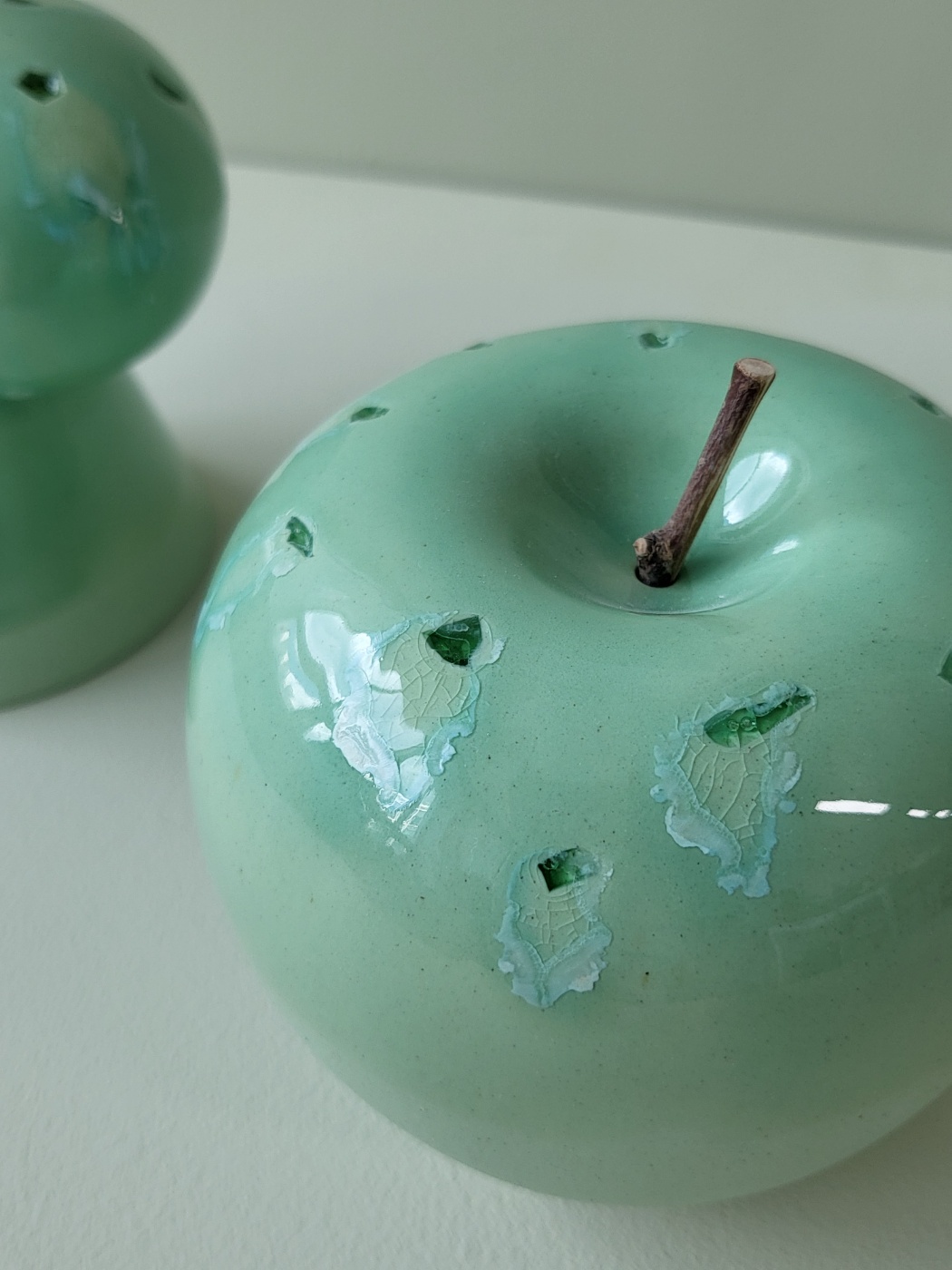 Jade Apple - Image 2