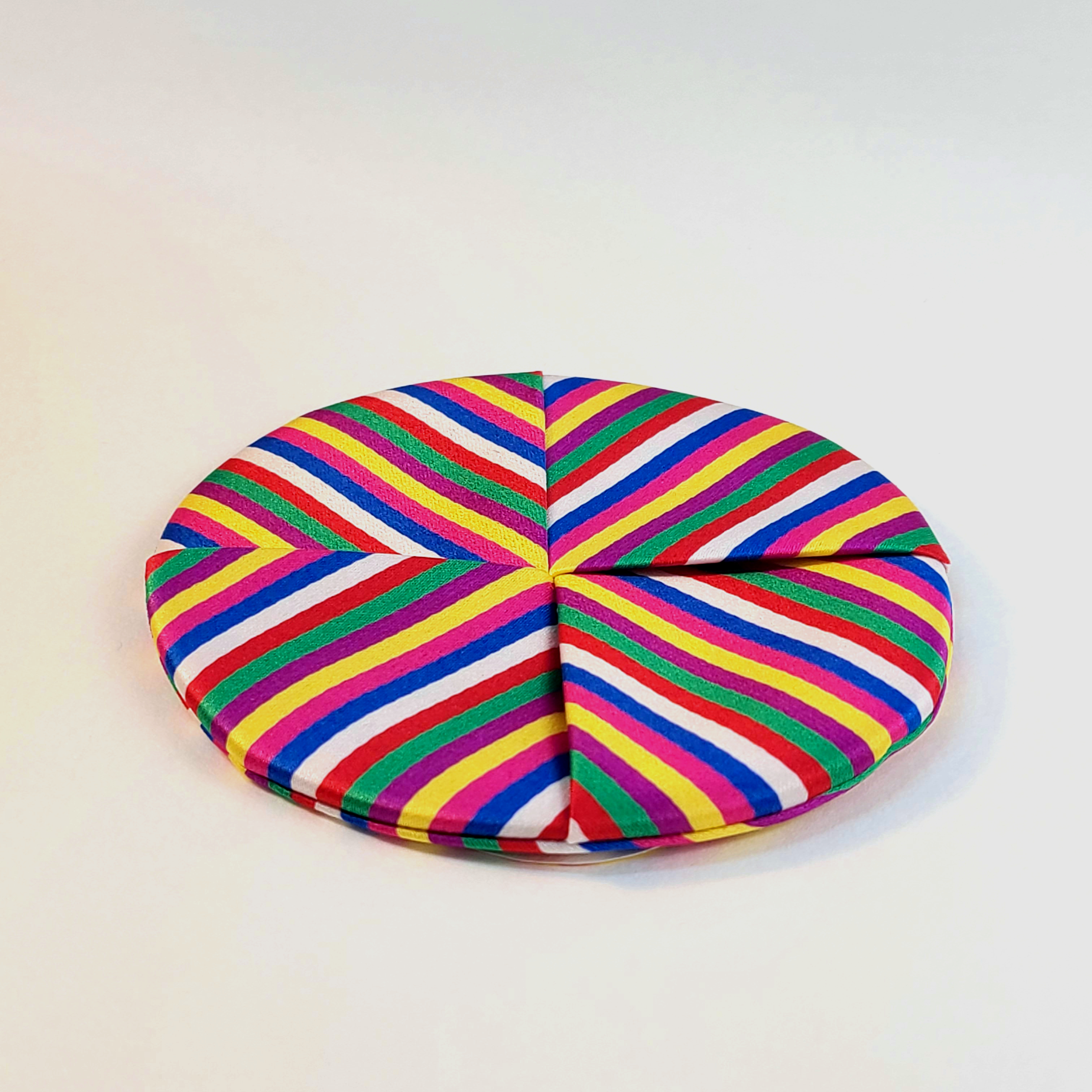 Cross-section of a Star―Optic Radiance - Image 2