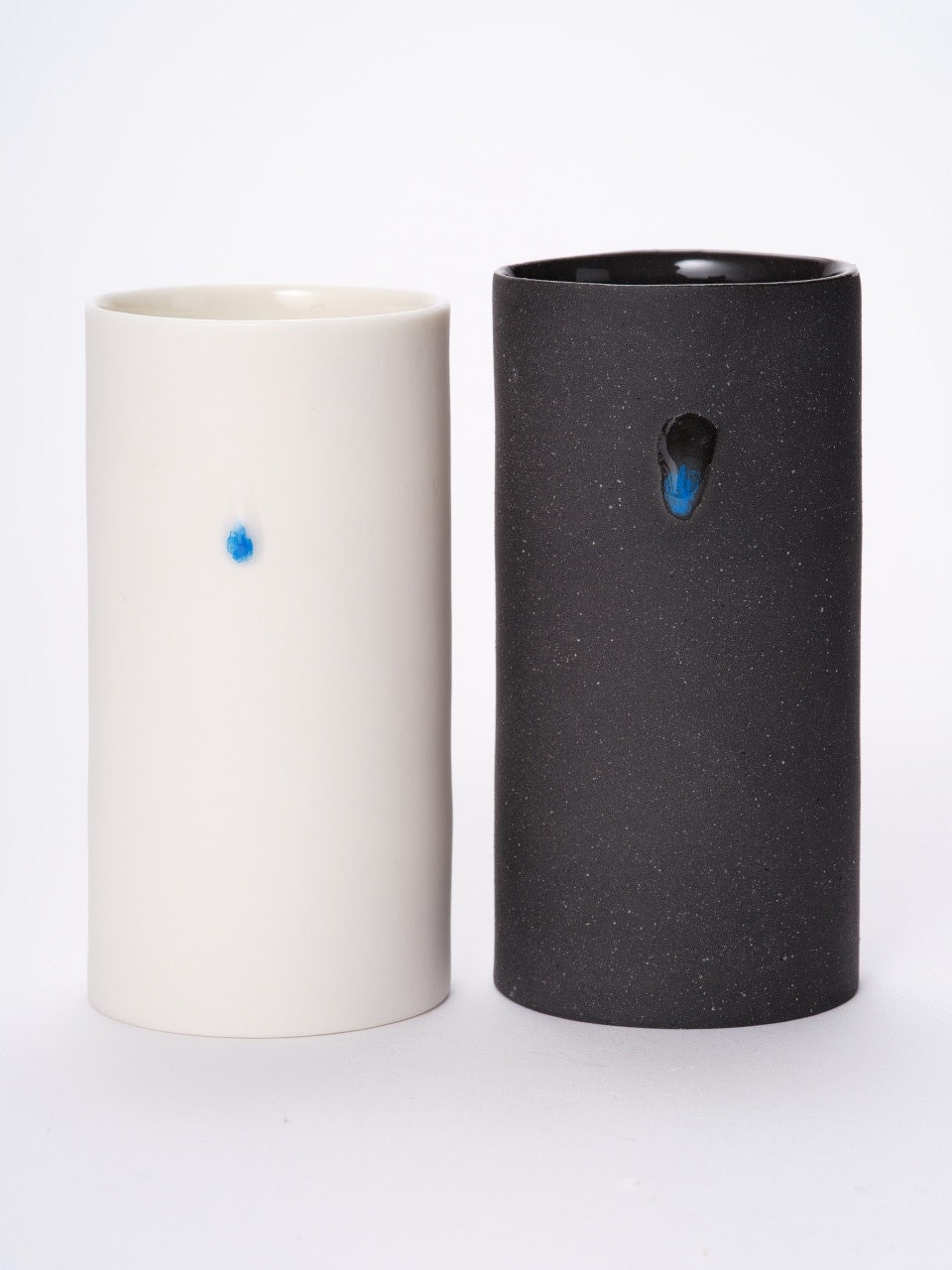 'One Sky (Black)' in the Sky series - Image 2