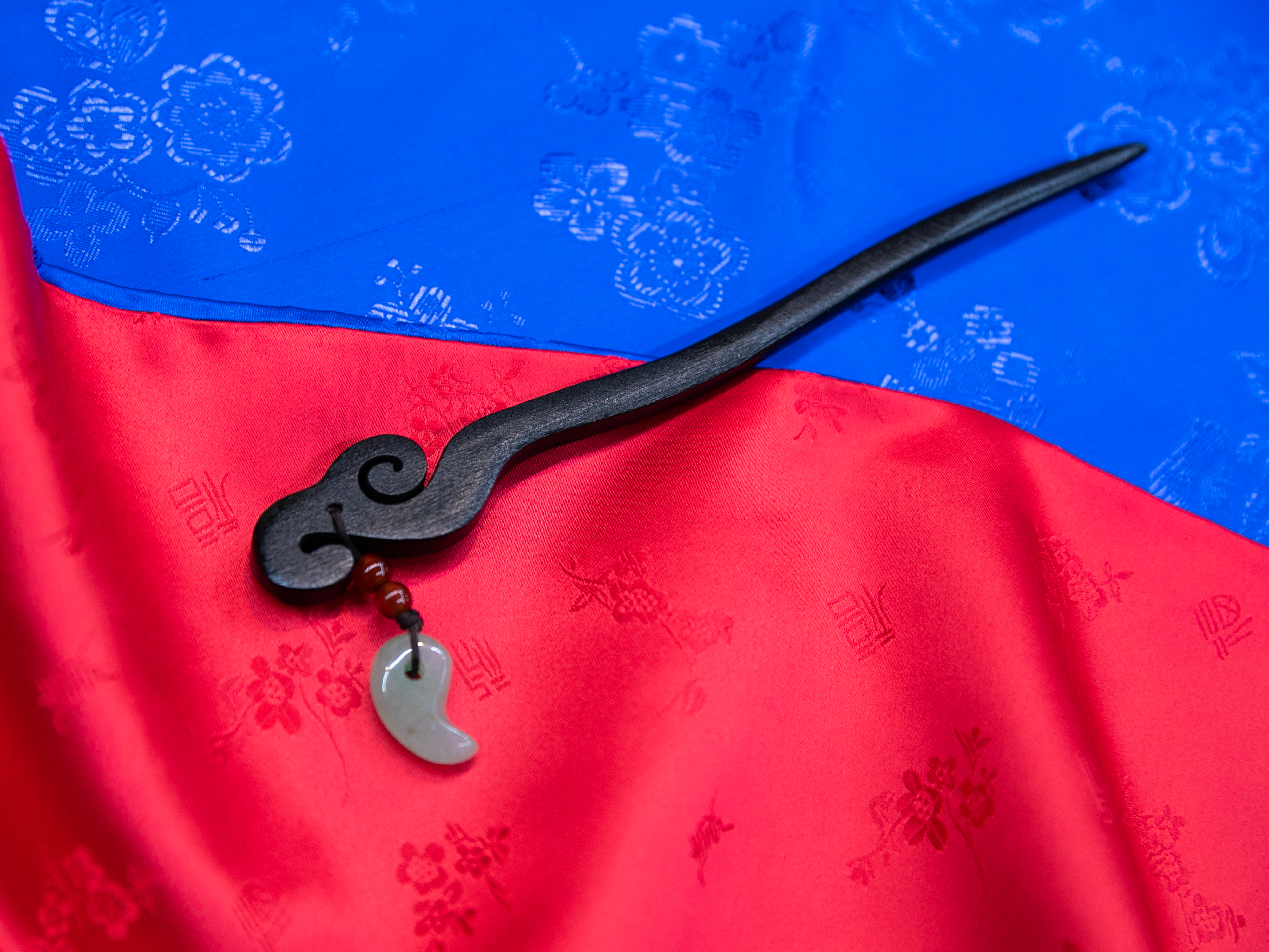 Single Jade Hairpin - Image 5