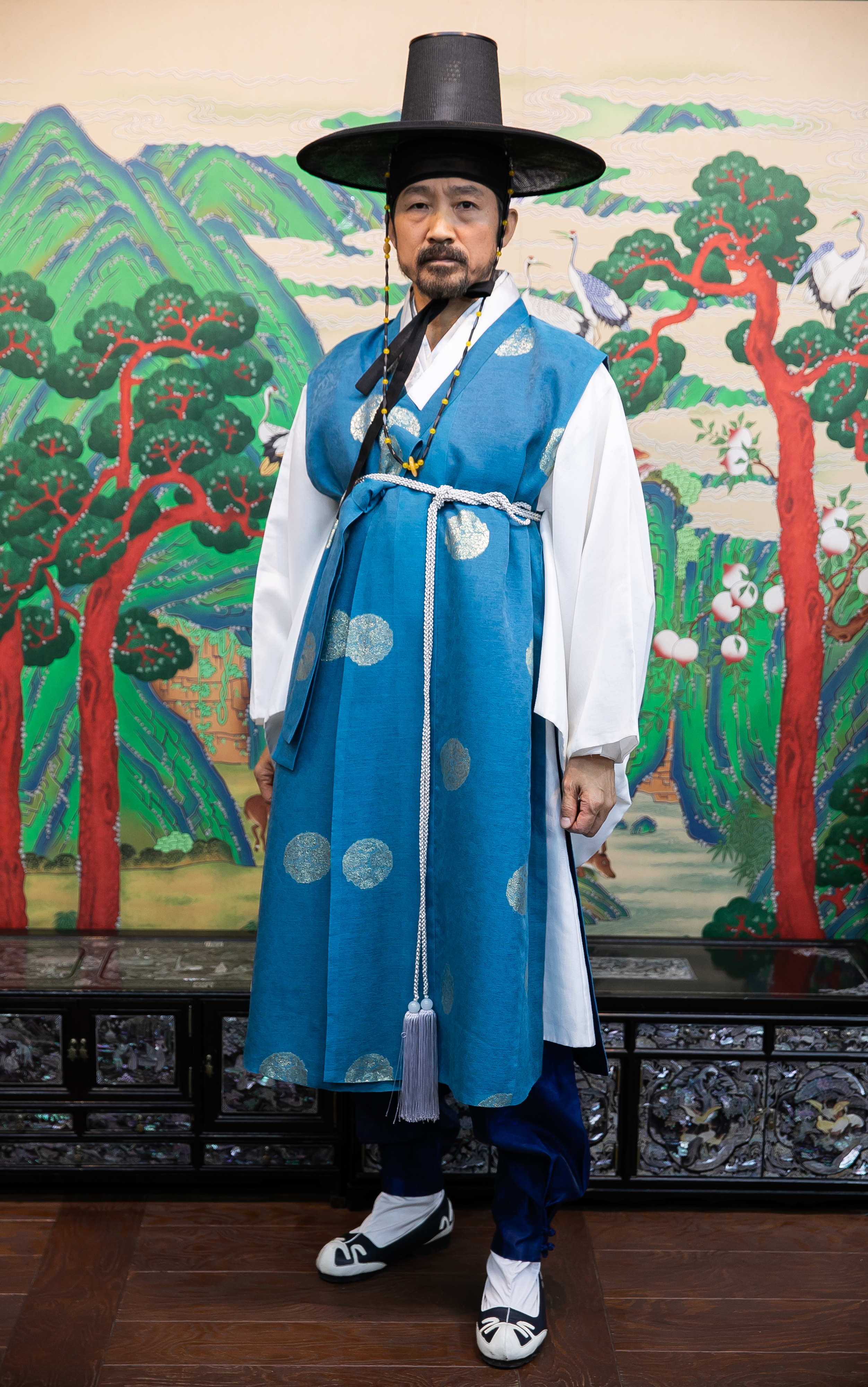 Yellow Jade Hat String - Image 5