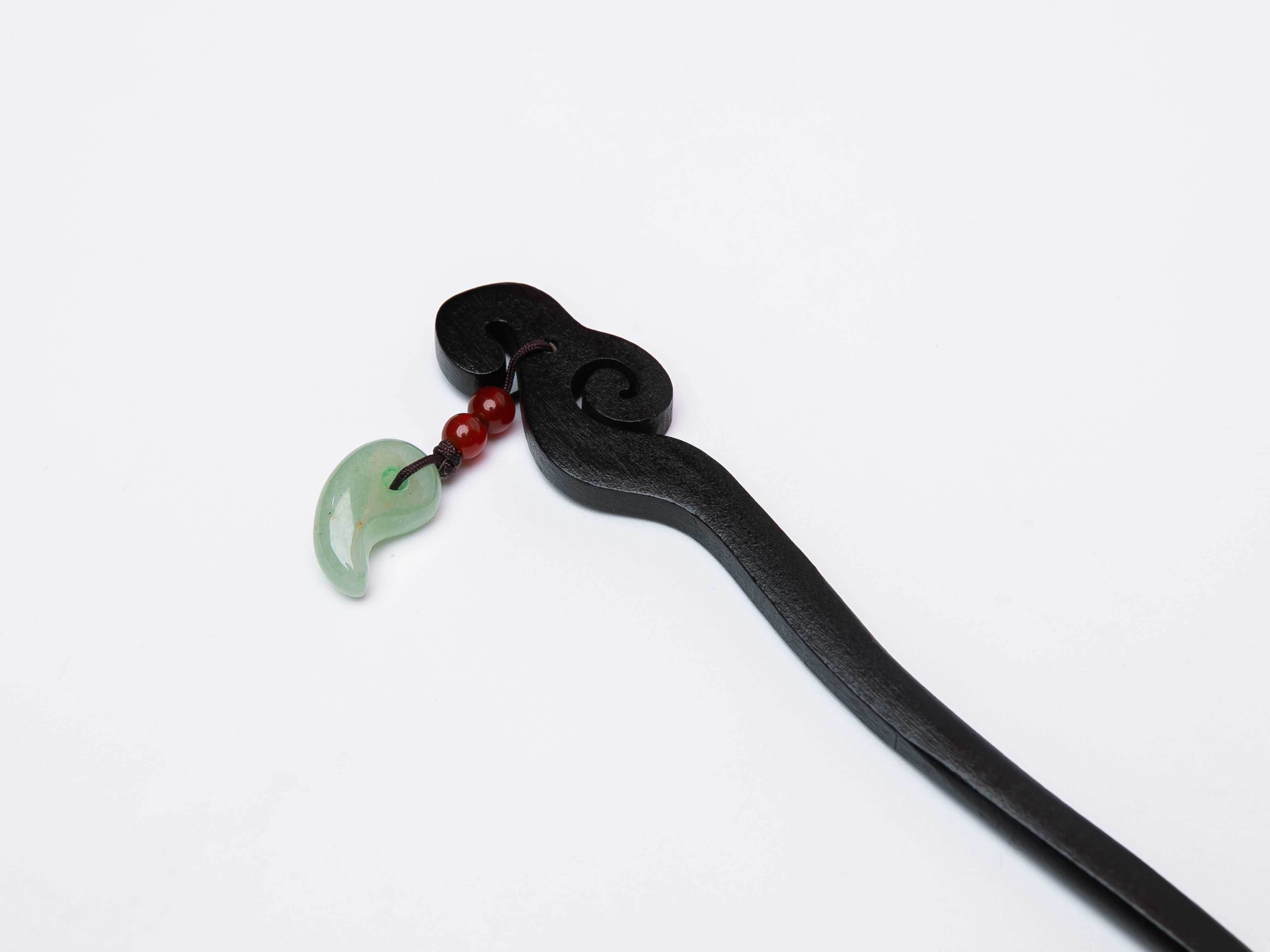 Single Jade Hairpin - Image 3