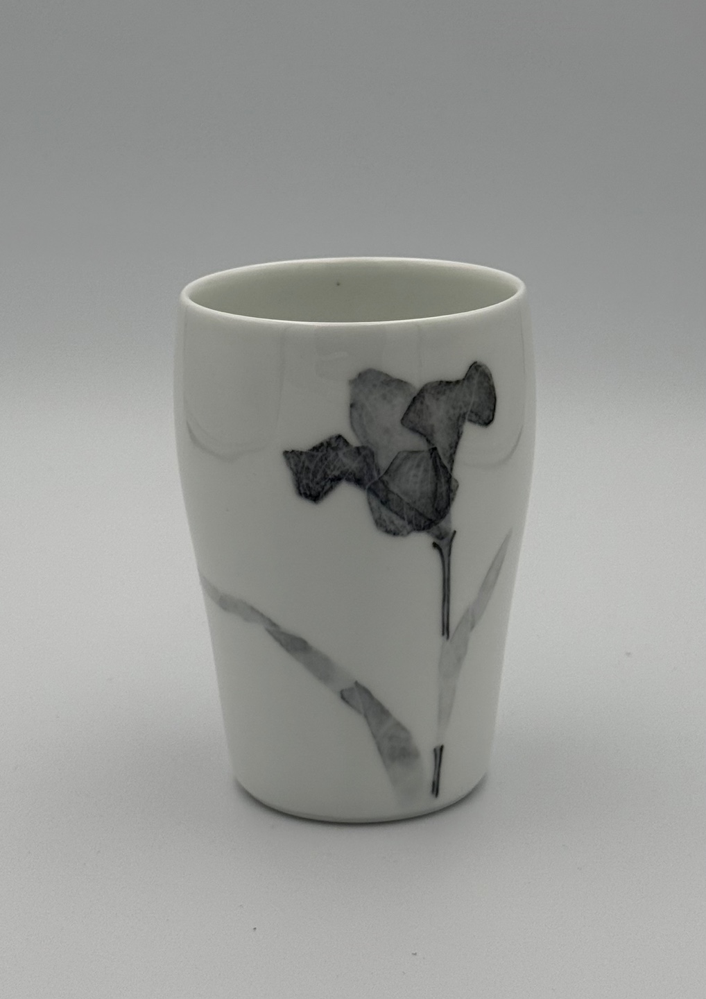 Iris - White Porcelain Cup - Image 2