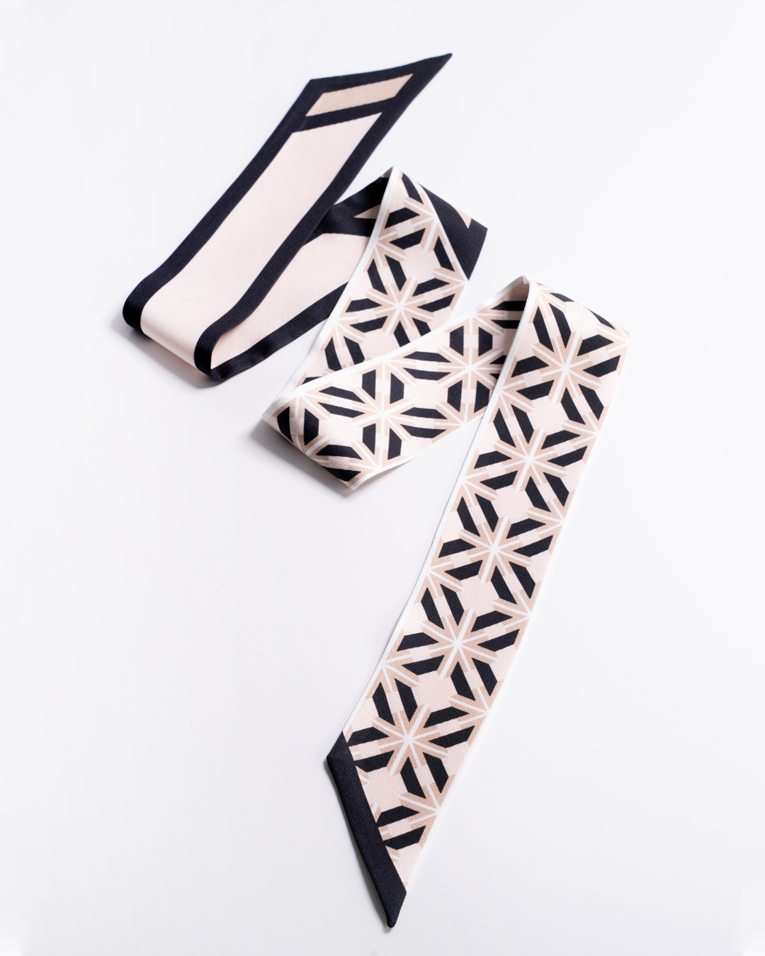 Dancheong Geummun Pattern Twilly Silk Scarf - Image 2