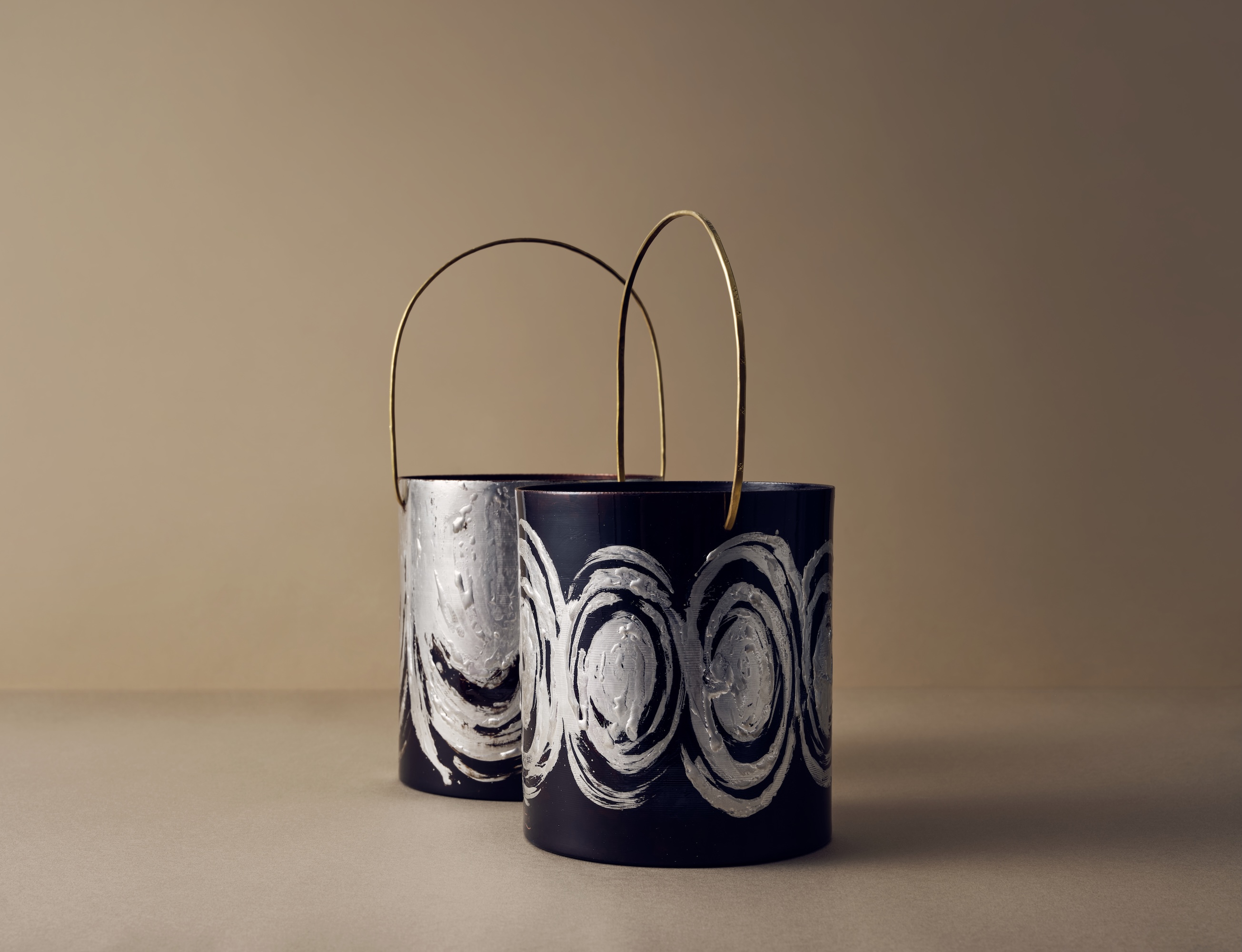 Black wave wine bucket 2 - Image 2