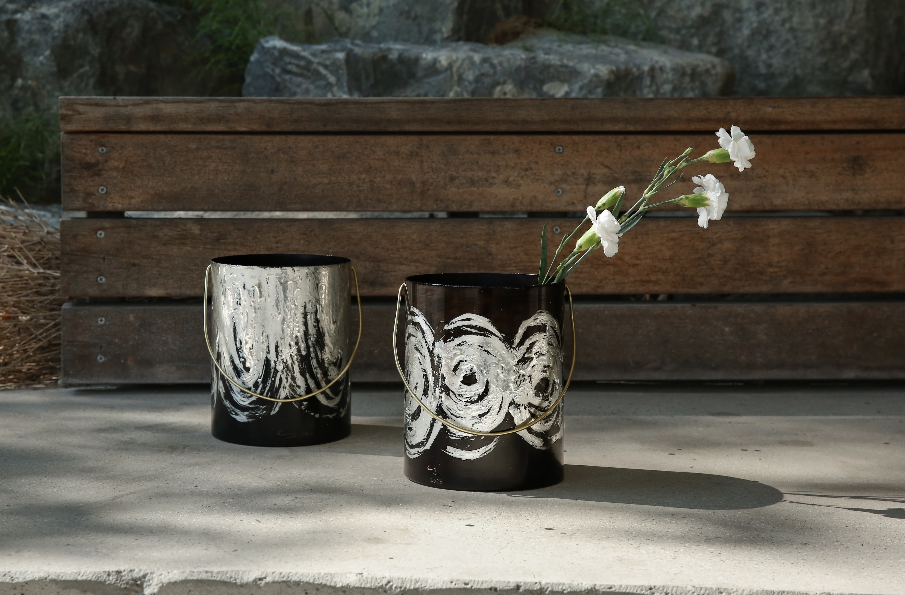 Black wave wine bucket 2 - Image 3