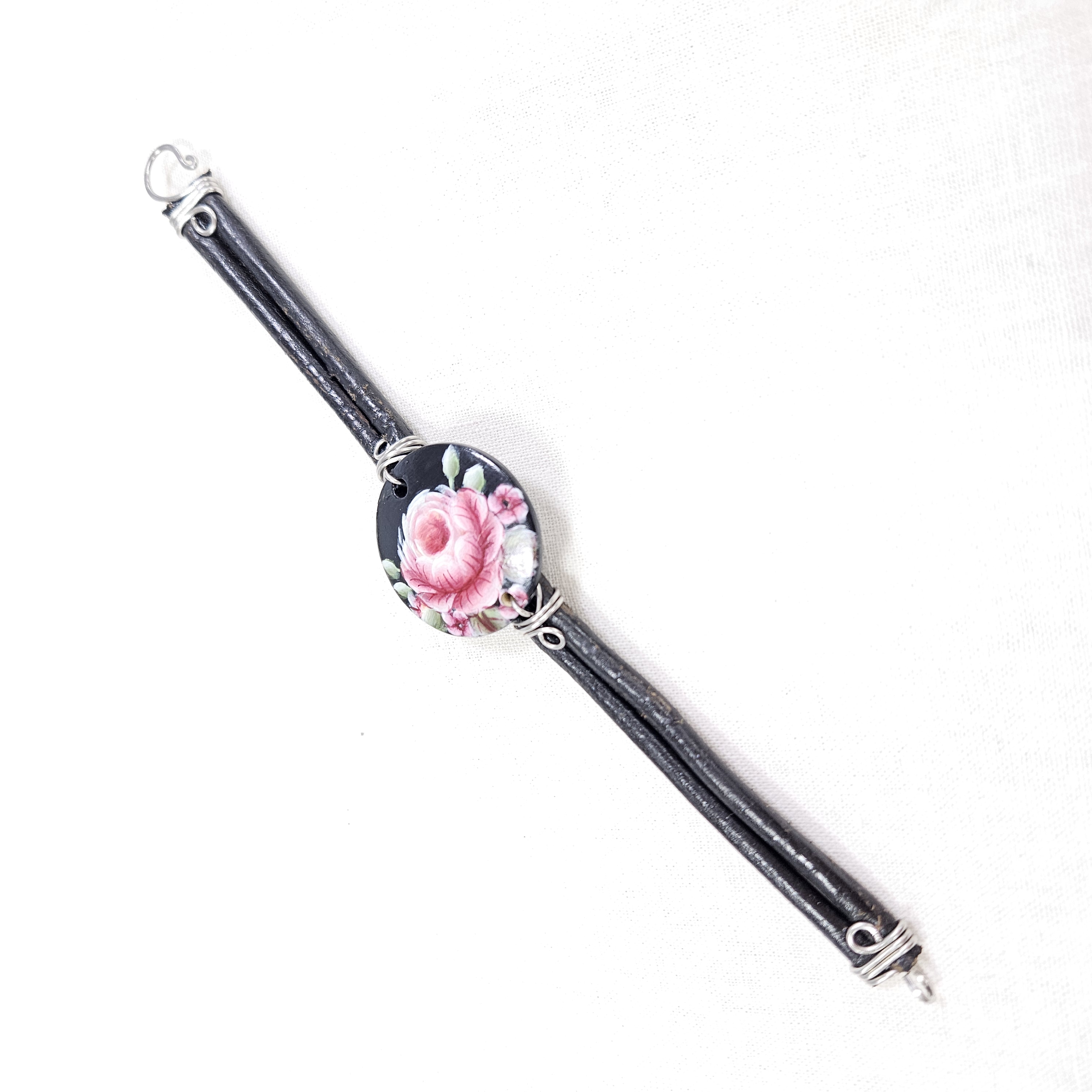 Folk Art Rose Bracelet - Image 3