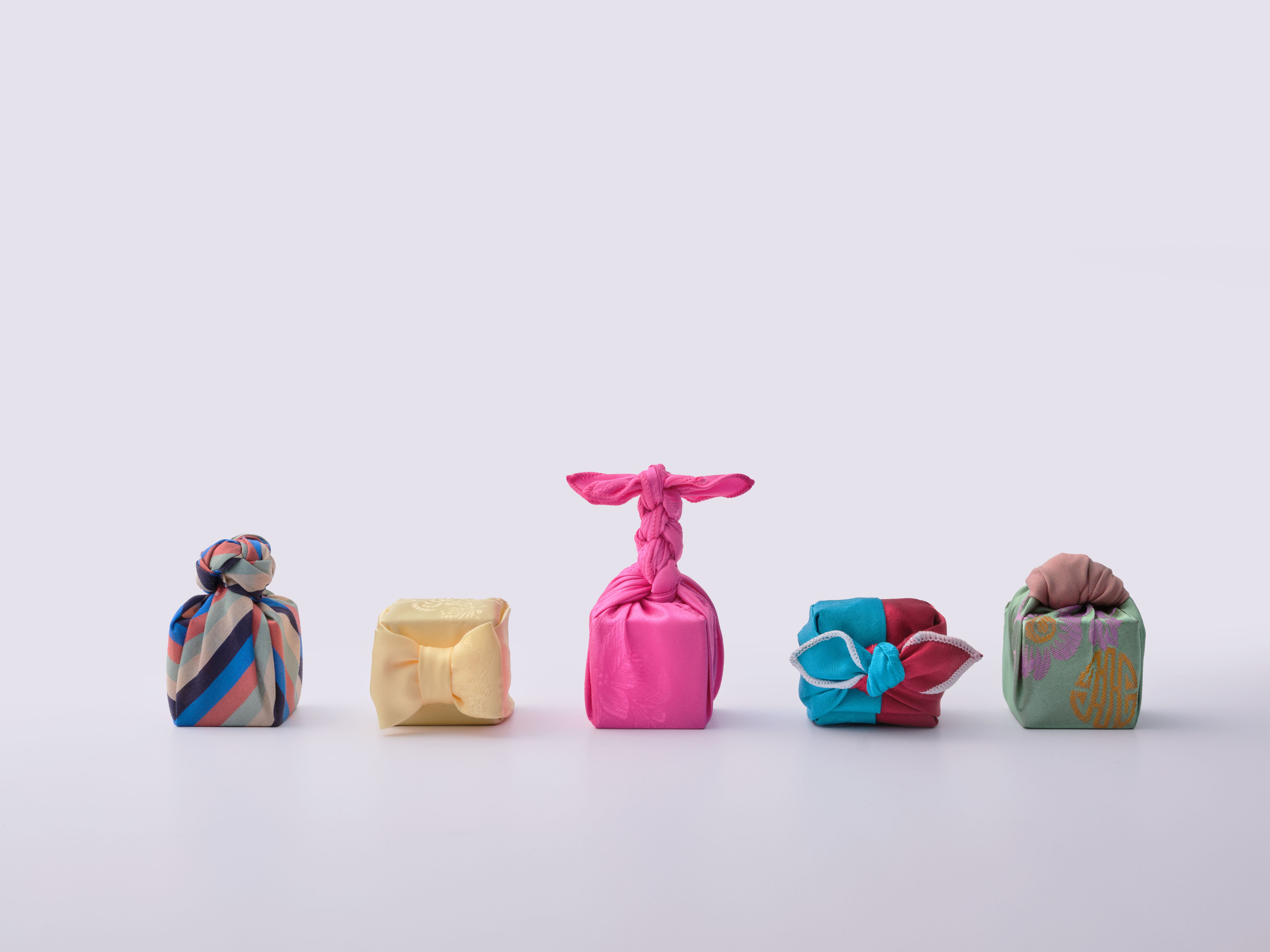 Mini Bojagi Magnet Set (5 pieces) - Image 2