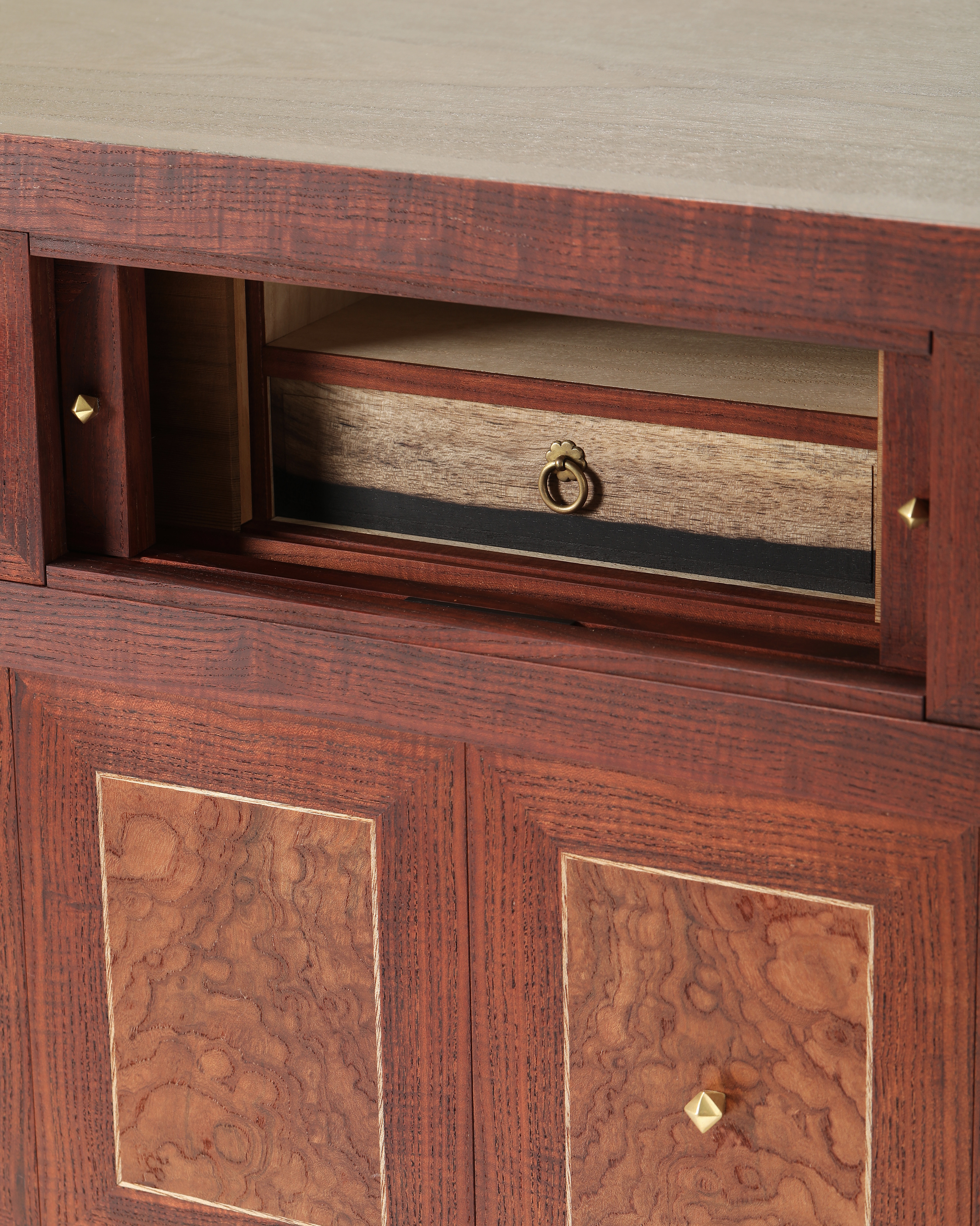 Mungap Cabinet - Image 5