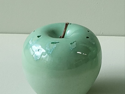 Jade Apple